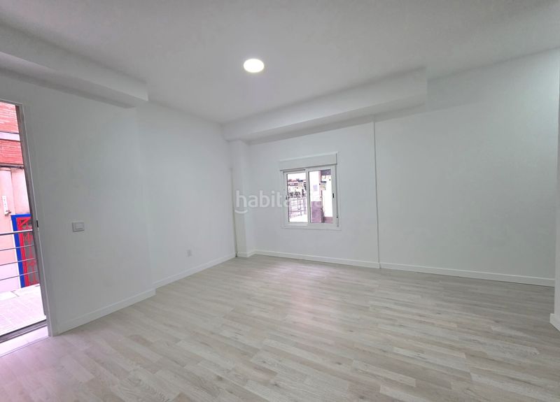 Foto 7573f02b-88d4-41c6-ace0-3c1f0d85f036. Planta baixa a Sant Ildefons Cornellà de Llobregat