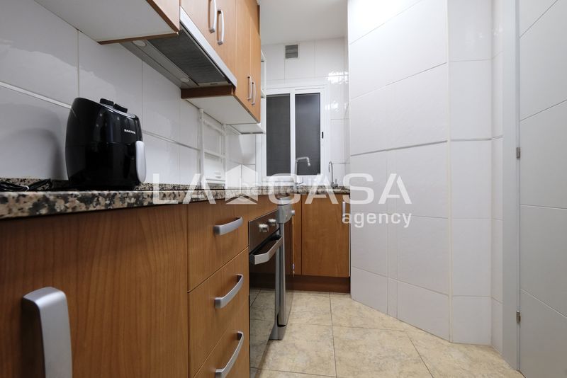 Foto 11c8ef2f-6c93-47ab-88bd-ea5cb3d463aa. Pis a Vilapicina - Torre Llobeta Barcelona