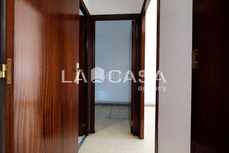 Foto 53d62933-d4bb-4f01-8bff-190269b5b91f. Pis a Vilapicina - Torre Llobeta Barcelona