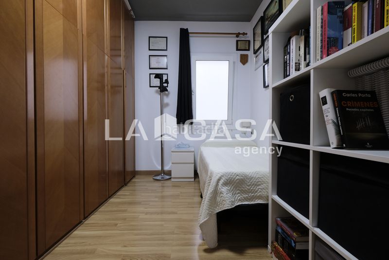 Foto e48ad06e-960a-4117-babb-101c18cf4096. Pis a Vilapicina - Torre Llobeta Barcelona