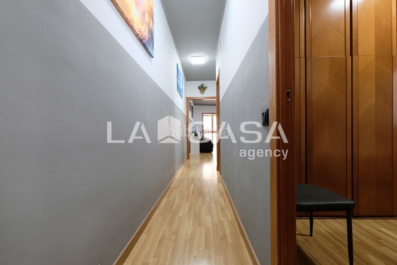 Foto fc8e178d-09d1-4277-9f5d-078213a4051a. Pis a Vilapicina - Torre Llobeta Barcelona