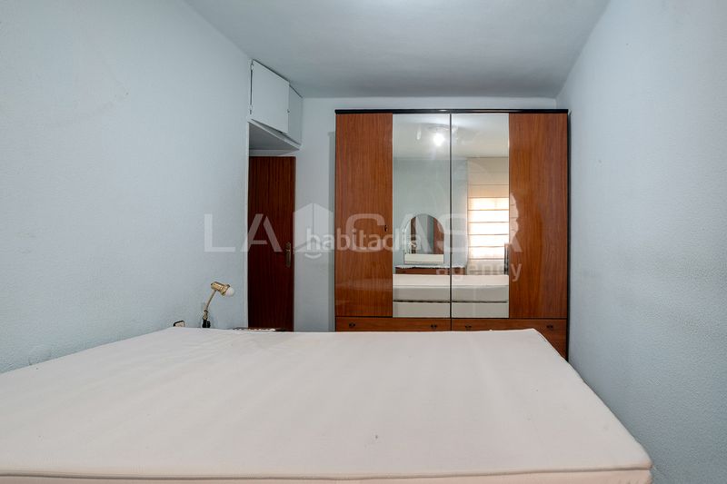 Foto 09757b80-9f53-4fb7-b6eb-3e2c821ac6f5. Pis amb calefacció a Sant Ildefons Cornellà de Llobregat