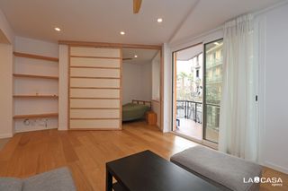 Piso  Carrer de jaume fabra. Balcon dos habitaciones