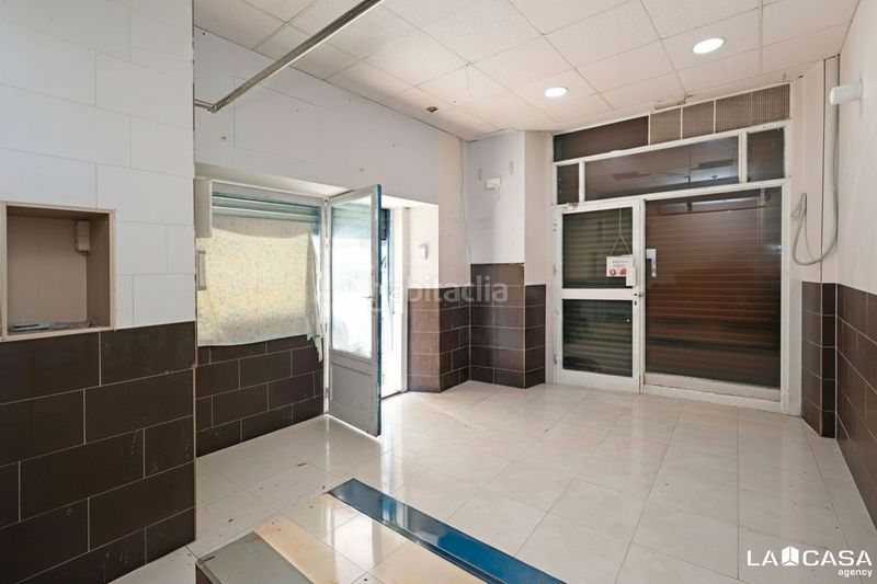 Foto 408ca4a8-b32f-4e4a-9ae0-09023607e86c. Dúplex balcon en Raval Barcelona