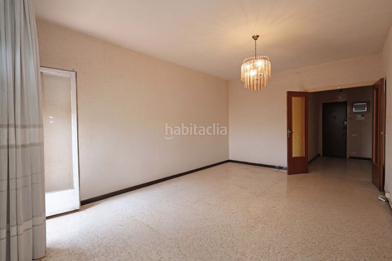 Foto bd4b122f-eb02-4783-a2dd-a3f853ef5355. Pis a Centre Esplugues de Llobregat