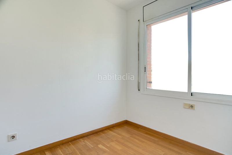 Foto 483ebd74-c6e1-4411-ad98-23a956694c9a. Pis amb calefacció a Sant Joan Baptista Sant Adrià de Besòs