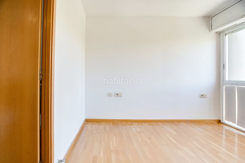 Foto bebaee2c-2457-4efe-96a4-b3717d0c99c6. Pis amb calefacció a Sant Joan Baptista Sant Adrià de Besòs