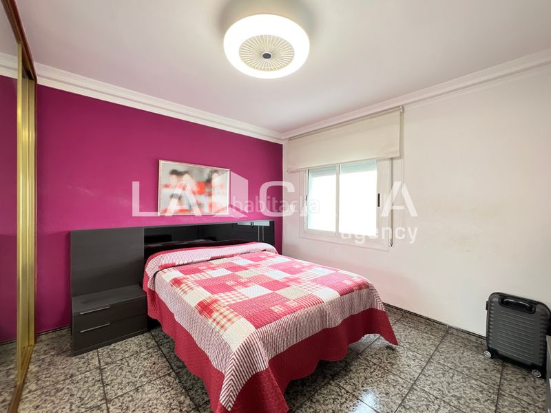 Foto 66a60fef-693f-4746-895d-5b596f8b8f9b. Casa amb calefacció aparcament a Gorg Badalona