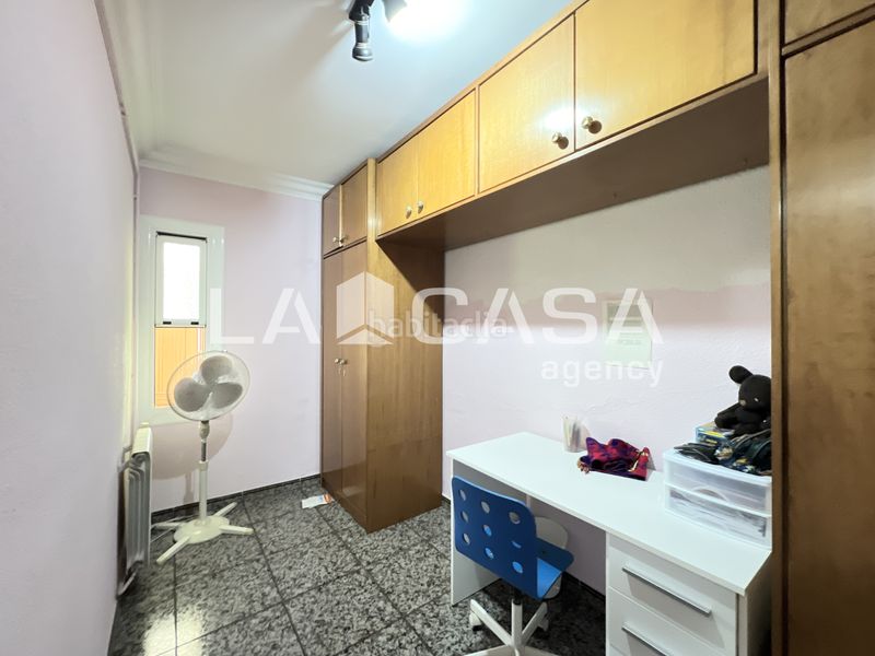 Foto 7fbcc65e-f78b-42df-a157-c8b59154b1f0. Casa amb calefacció aparcament a Gorg Badalona