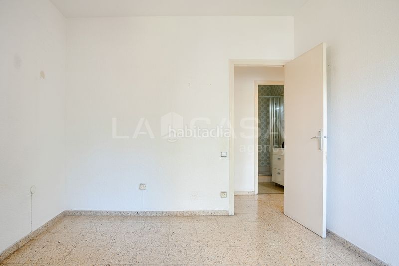 Foto 372b5298-d6d5-4364-9798-2354f56d56e7. Pis a La Verneda - La Pau Barcelona