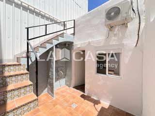 Local Comercial  Carrer de juan valera. Conjunto 5 apartamentos