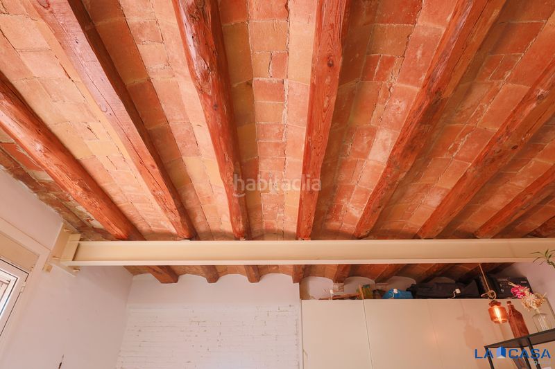 Foto f4ed28bd-f6a5-4bba-b16e-2ca7e7307faa. Pis a Sants Barcelona