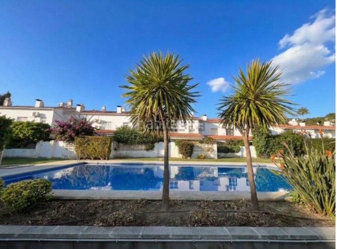 Foto 2465a97a-22ba-42a5-8245-74a386b9e3c6. Casa adossada a Bellamar Castelldefels