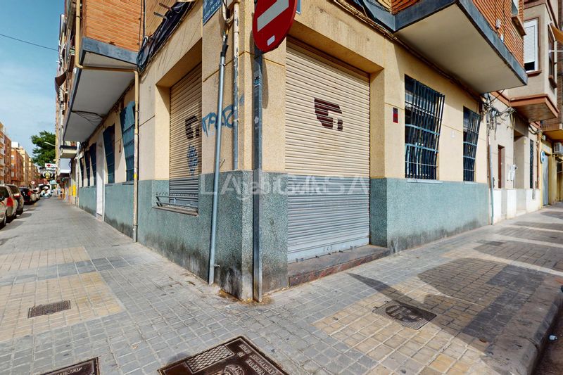 Foto 8ee48084-a254-419d-ae11-a5817750d09d. Erdgeschoss in Torrefiel Valencia