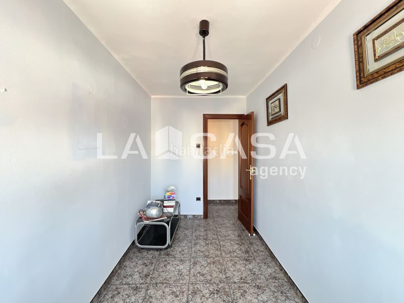 Foto c9685347-125a-459d-a2f4-e73478326280. Pis a Llefià Badalona