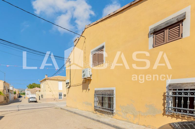 Foto a13f5d6a-686b-40ea-9d59-afb8c23acab4. Casa a Requena