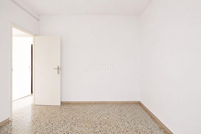Foto 58cf7343-9171-4787-965d-7906b16e016d. Pis amb calefacció a Can Clota Esplugues de Llobregat