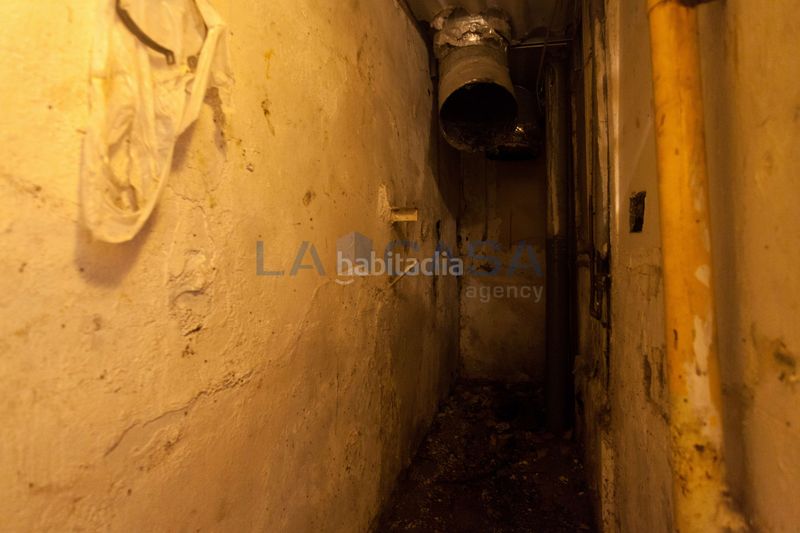 Foto 550181de-6daa-41b5-9b22-67153697dd9d. Local comercial a Fort Pienc Barcelona