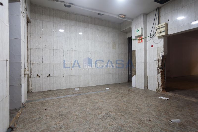 Foto 7d033b0c-8ea4-42d6-ad46-378204e4e638. Local comercial a Fort Pienc Barcelona