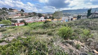 Terreny residencial  Avinguda olesa de bonesvalls. Terreno urbano