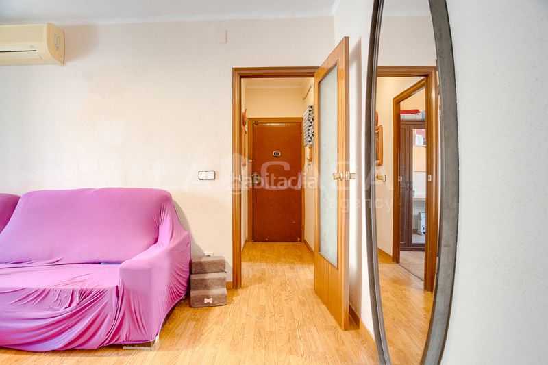 Foto d0107ea3-f410-4b19-b63a-bddea2707416. Pis a El Besòs Sant Adrià de Besòs