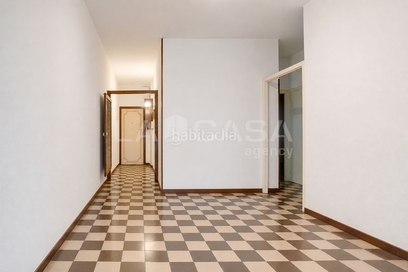 Foto 8e0c9507-5a98-4a86-960b-974883495529. Pis a Baix Guinardó Barcelona