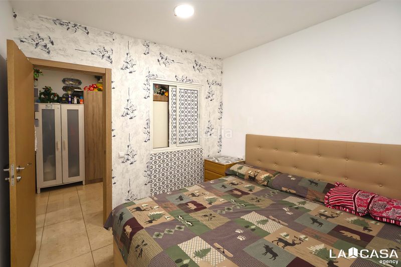 Foto 08314e39-7129-40d6-8211-8cd2c1469169. Rez-de-chaussée avec chauffage dans Collblanc Hospitalet de Llobregat (L´)