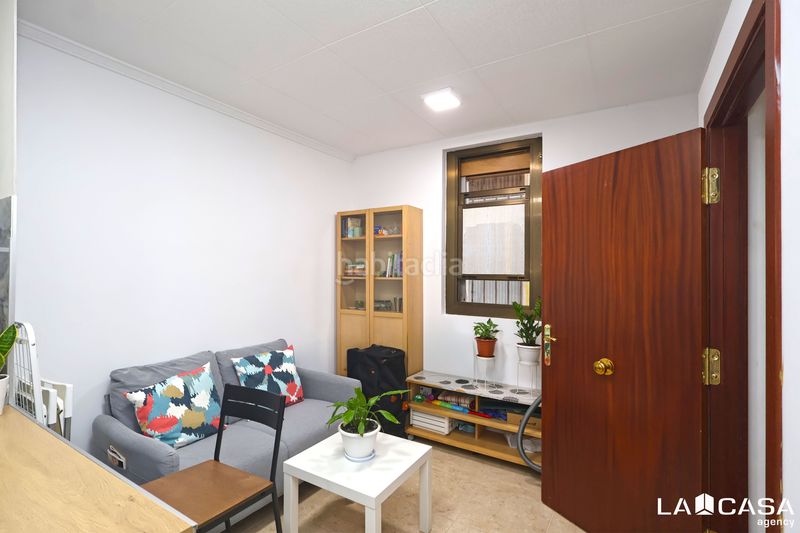 Foto 25522db1-a7a8-4088-a03d-3c091d8b1560. Rez-de-chaussée avec chauffage dans Collblanc Hospitalet de Llobregat (L´)