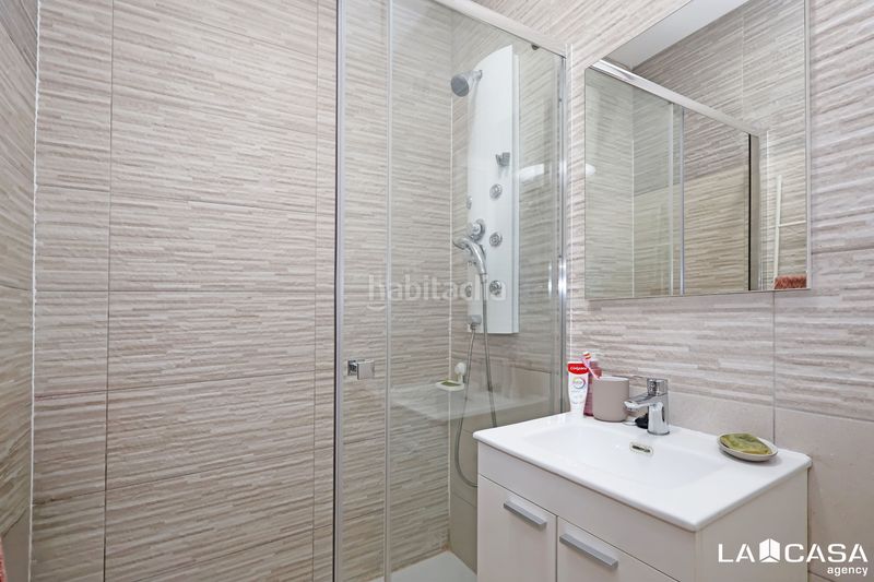 Foto 743e1c60-cb3e-416c-b1c6-9901ef5c2a5f. Rez-de-chaussée avec chauffage dans Collblanc Hospitalet de Llobregat (L´)