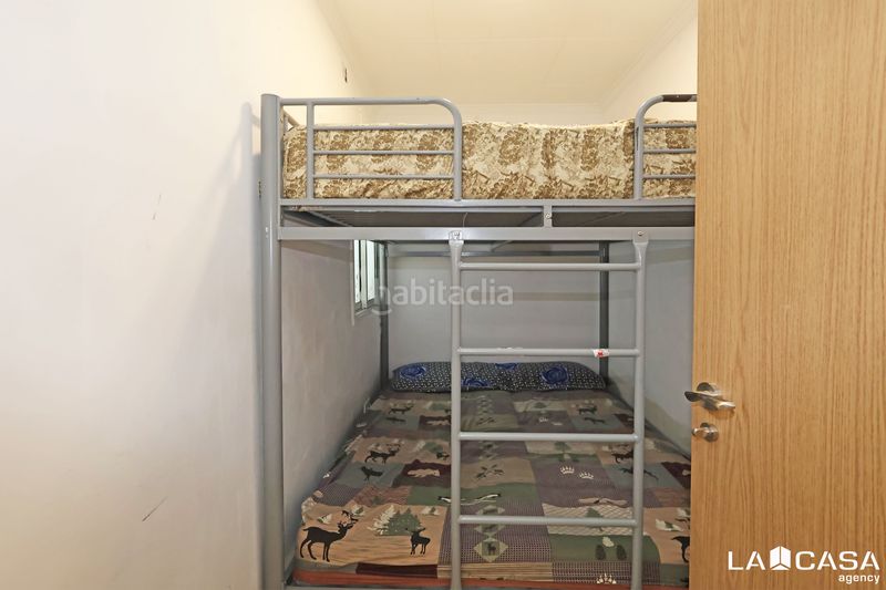 Foto bcfa7e57-660f-48e0-81a3-6e4bcb77163e. Rez-de-chaussée avec chauffage dans Collblanc Hospitalet de Llobregat (L´)