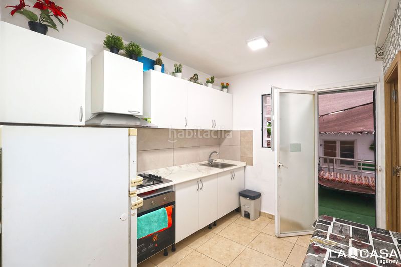 Foto d8c279b9-438e-4a2e-b5e3-c66f6ead42c2. Rez-de-chaussée avec chauffage dans Collblanc Hospitalet de Llobregat (L´)