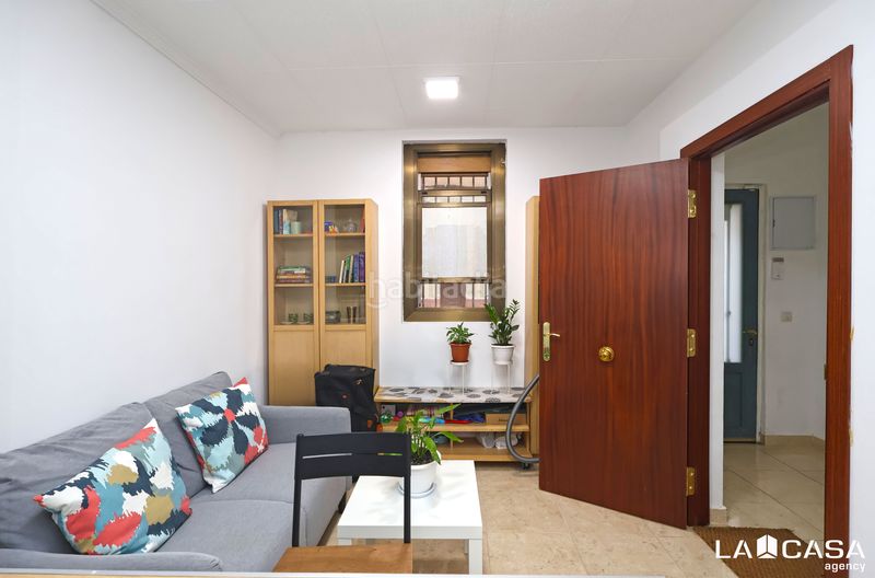 Foto fffe0bfb-d62c-43f4-8d2b-c9d0ca78be2f. Rez-de-chaussée avec chauffage dans Collblanc Hospitalet de Llobregat (L´)