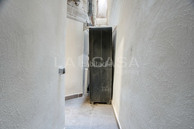 Foto 3f0b89a2-0f66-429d-9ba7-95dbad652624. Planta baixa a Baix Guinardó Barcelona