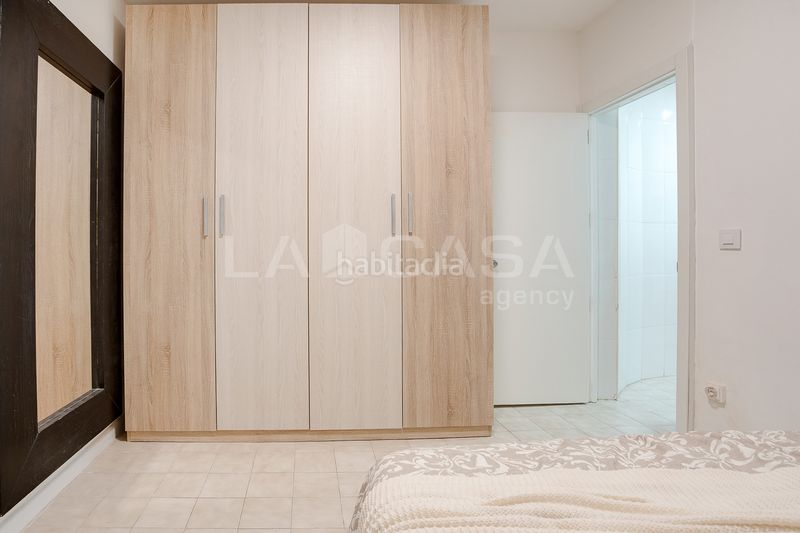 Foto 52ae1335-51f5-49b8-a10d-67ab36d1d8b6. Planta baixa a Baix Guinardó Barcelona