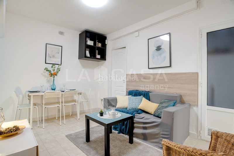 Foto 8ad81655-f4b7-48be-9367-da59d482889f. Planta baixa a Baix Guinardó Barcelona