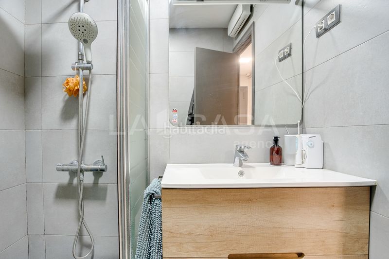 Foto a58d55b0-3b7a-491e-9c3e-ff8ce1487662. Pis amb calefacció a El Besòs Sant Adrià de Besòs