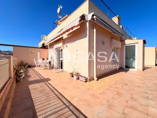 Àtic  Carrer d'eivissa. Dos habitaciones terraza y ascensor