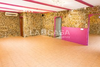 Local Comercial a Carrer de Llevant