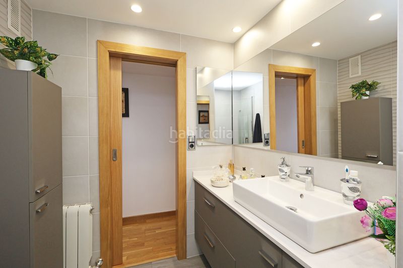 Foto 0e1cbeb5-5e38-459f-bf2e-ac39e0b24203. Etagenwohnung mit heizung in Montesa Esplugues de Llobregat