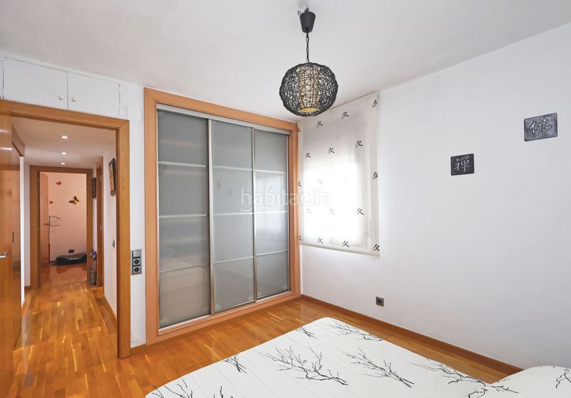 Foto 589e994f-7f8c-447a-8171-2cd0df455821. Etagenwohnung mit heizung in Montesa Esplugues de Llobregat