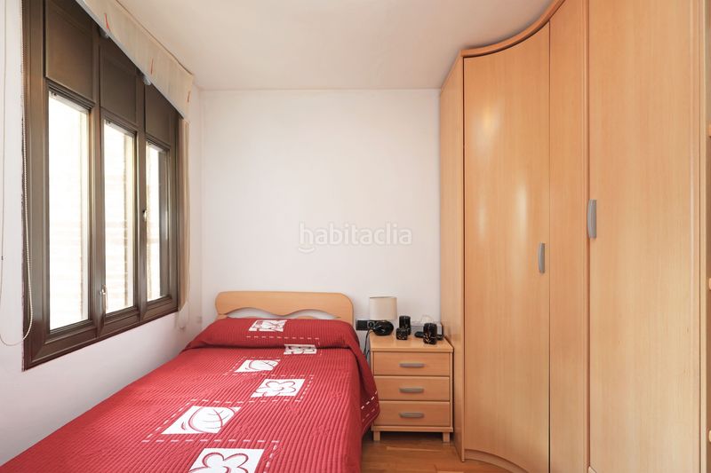 Foto 8c8f20ab-72cc-4b80-9ed0-efe335bdd05a. Etagenwohnung mit heizung in Montesa Esplugues de Llobregat