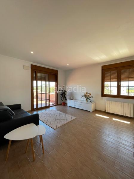 Foto 3d36a775-af9e-417b-8ddc-62ec22272fed. Chalet mit heizung parking pool in Piles