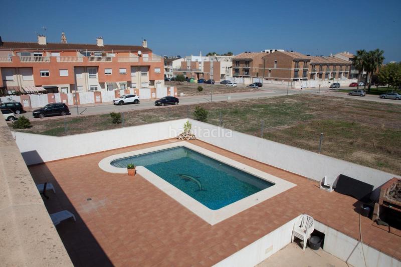 Foto 5eaf4858-8099-4b99-99be-797c4a9c384c. Chalet mit heizung parking pool in Piles