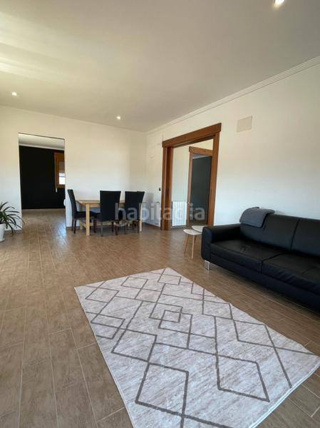 Foto ac8c9387-5108-4a25-971d-2c89f1ad0735. Chalet mit heizung parking pool in Piles