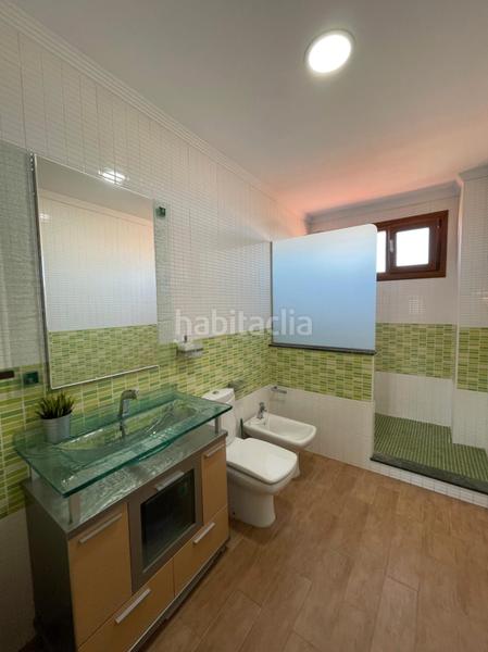 Foto d3fbef84-ac1e-440d-8470-36ec0aae3de8. Chalet mit heizung parking pool in Piles