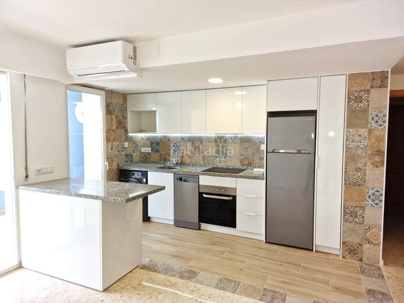 Foto bbf86c35-e5e5-409c-9b1a-8f4ad41cad05. Dachwohnung mit heizung pool in Playa de Gandía Gandia