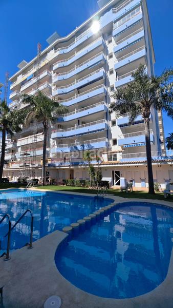Foto cb375ad9-c4ff-4c13-8d85-84d9c67c030b. Penthouse with heating pool in Playa de Gandía Gandia