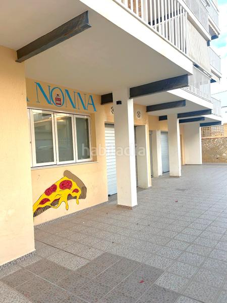 Foto 09e759ca-9bce-43ea-b95d-082593e57385. Geschäftsraum in Piles