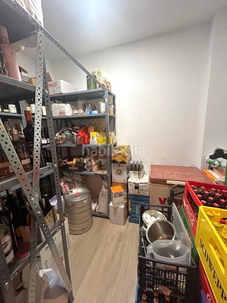 Foto c1f145b2-4b3f-42cb-84b8-f1a12dd396a0. Locale commerciale in Piles