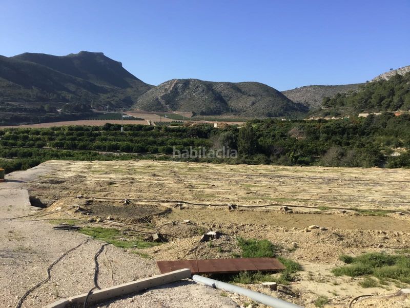 Foto e8b374a6-d024-44ec-b552-dd62c2fbbe9f. Terreny residencial a Ador